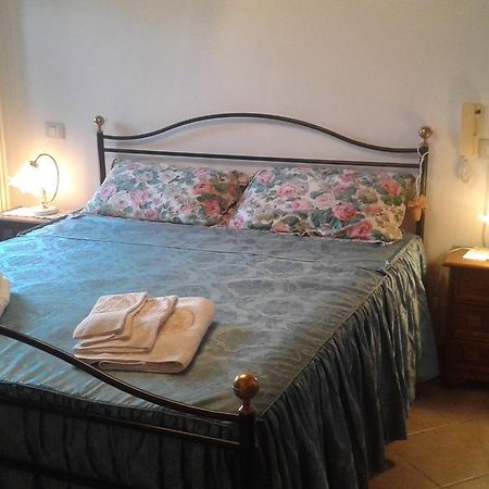 Da Lilly Apartment Лука Екстериор снимка